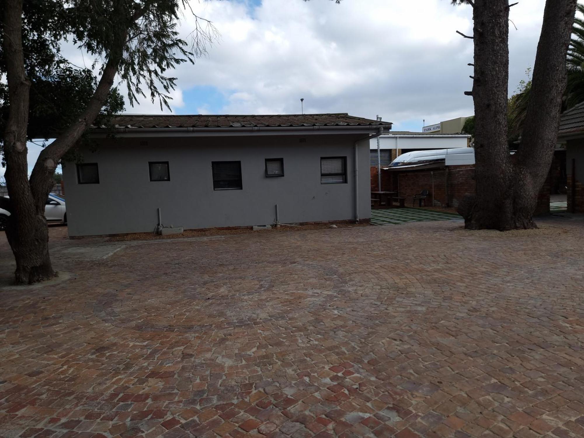 Ojong'S Court Bellville Cape Town Exterior photo